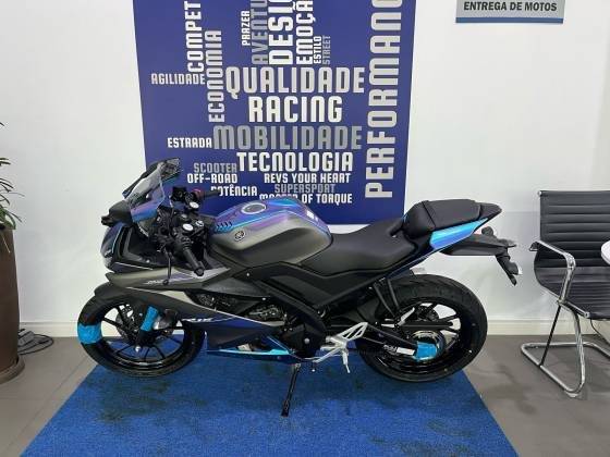 YAMAHA YZF R15 